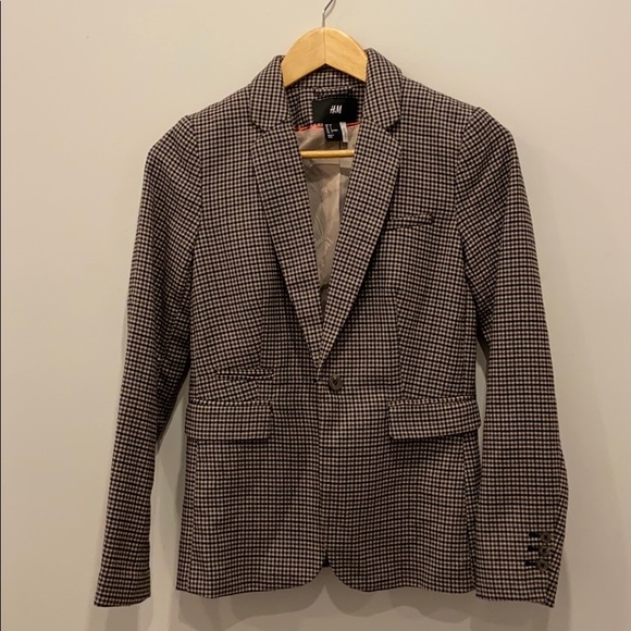COPY - Brown H and M blazer - Picture 1 of 3